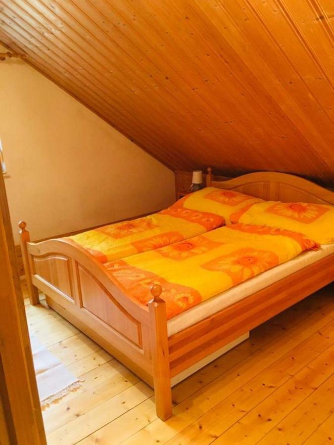 Rozmaring Haz Villa Balatonlelle Luaran gambar