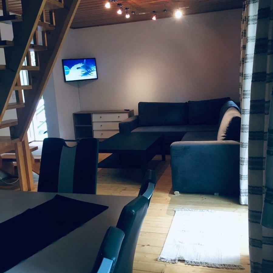 Rozmaring Haz Villa Balatonlelle Luaran gambar